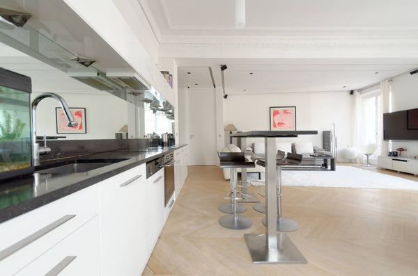 Best area, Place Victor Hugo, High standing Building, Corner  Apartment of 165m2 Paris, France Luxe Apartment V.HUGO brain new AC Pool Piano 4TV Entire rental unit vacation rental 2741348