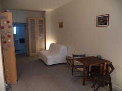 This 24 m² studio, at the ground floor of a small building, is close to many tou Paris, France Charming studio in Paris Entire rental unit vacation rental 5063022