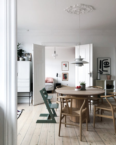 Smuk og lys lejlighed på 96 m2 i et roligt område på Østerbro i København. Lejli Copenhagen, Denmark Smuk og lys lejlighed i København tæt på metroen Entire condo vacation rental 588189613308783777