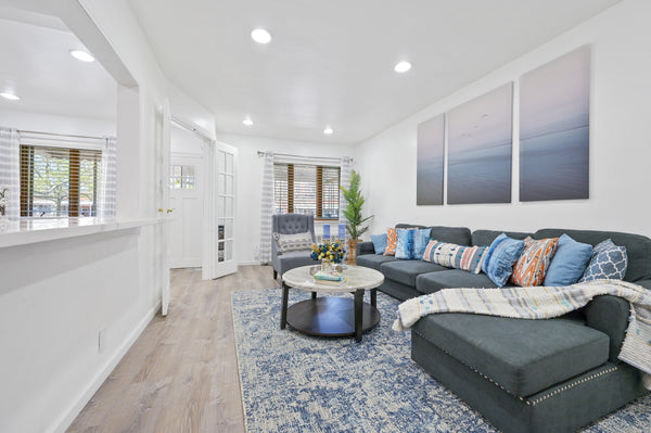 Relax with the whole family at this peaceful place to stay.<br /><br />Room 1: T  Home in Brooklyn · ★4.91 · 2 bedrooms · 3 beds · 1 bath Entire home vacation rental 614509099548801376