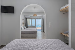 Featuring a pool with Caldera view, Gizis Exclusive enjoys a prime location on t  Standard Quadruple Room with Caldera View Private room in bed and breakfast vacation rental 42823765