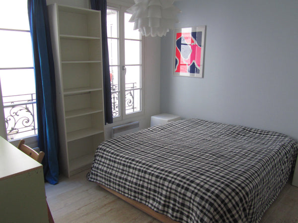 This private bedroom is in my apartment, it's a wonderfull location to visit Par Paris, France Private bedroom in the Marais Private room in rental unit vacation rental 10695048