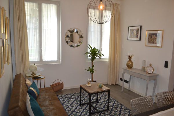 Appartement au cœur du quartier touristique du 9ème arrondissement à 5 minutes à  Bleu Square Paris Entire rental unit vacation rental 28909235