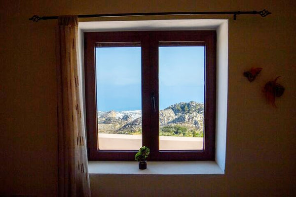 Welcome to Villa Valia!<br />The house is located in Anatoli,a traditional villa  ★Villa Valia- Relaxation and Cretan hospitality★ Entire home vacation rental 25040084
