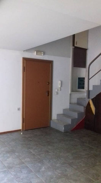 Mεζονέτα 107 τ.μ., ισόγεια, 2 υ/δ, κατασκευή '83, μπάνιο, πόρτα ασφαλείας, τέντε Athens, Greece Μεζονέτα 107 τ. μ , σε άριστη κατάσταση, 3 επίπεδα Entire rental unit vacation rental 39687393