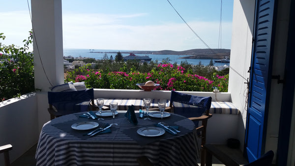 Villa Anna is a Traditional Cycladic House with an amazing View especially durin Paros, Greece Villa Anna. Best View In Paros Entire home vacation rental 9398989