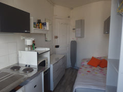 The room is ideally located just between the 11th and 12th disctricts, less than Paris, France Room Bastille-Gare de Lyon Entire rental unit vacation rental 7048845