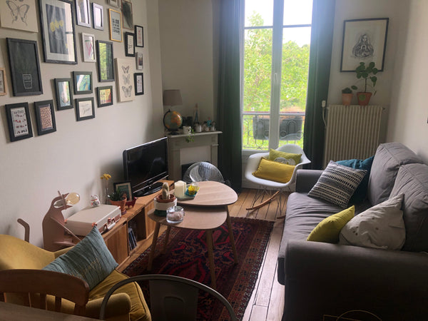 2 pièces de 35m2 au 3e et dernier étage très cosy et cocooning pouvant accueilli Paris, France 2 pièces tout confort à 25 mètres du métro Entire rental unit vacation rental 2280042