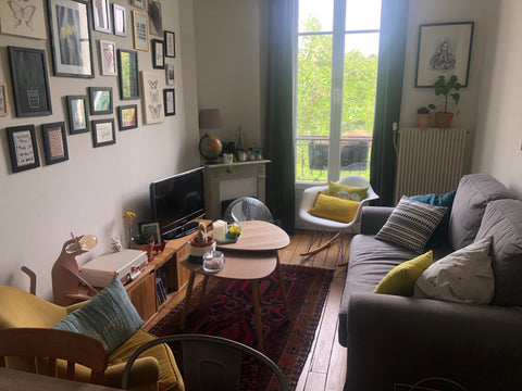 2 pièces de 35m2 au 3e et dernier étage très cosy et cocooning pouvant accueilli Paris, France 2 pièces tout confort à 25 mètres du métro Entire rental unit vacation rental 2280042