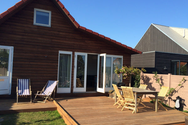 Simple, easy house in a quiet green neighborhood with no traffic just 15 minutes Copenhagen, Denmark Cosy city house in green urban area Entire townhouse vacation rental 13222281