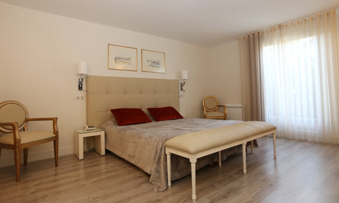 A family business since 1970<br /><br />Delight in the quality of the services i Blanquefort, France Superior Bedroom, Les Criquets Room in boutique hotel vacation rental 42754478