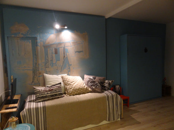 Charming parisian appartment for 2 to 4 persons in a quiet courtyard. 300 meters Paris, France Cosy appartment Montmartre Private room in rental unit vacation rental 8670252