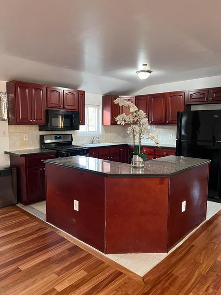 Bring the whole family to this great place with lots of room for fun located a f  Rental unit in Queens · ★New · 3 bedrooms · 3 beds · 2 baths Entire rental unit vacation rental 1055685876065835505