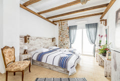 It is a unique space of 25m2, decorated with natural stone and wood and combines  Deluxe Room Room in boutique hotel vacation rental 41922165