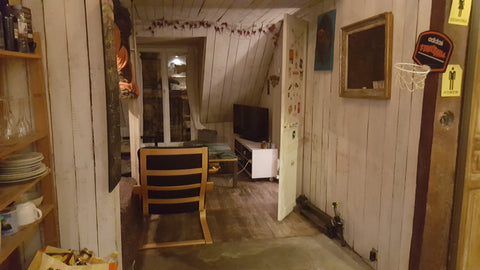 Bonjour. <br />Bienvenue dans notre appartement  aux allures de chalet de montag Paris, France Appartement atypique (Marais,Bastille) Private room in rental unit vacation rental 20180115