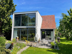 Stor villa med have tæt på centrum, metro og strand i København. Super til famil Copenhagen, Denmark Dejligt familiehus med have i København Entire villa vacation rental 642472066696795446