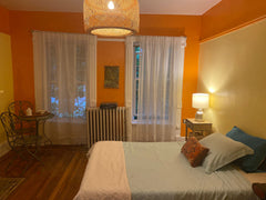 Set in a 1893 brownstone with original period details, this room is perfect for  New York, NY Townhouse in Brooklyn · ★4.87 · 1 bedroom · 1 bed · 1 shared bath Private room in townhouse vacation rental 159815