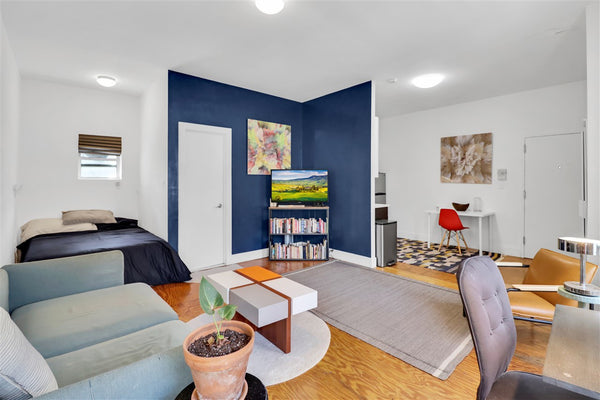Our place is close to everything, making it easy to plan your visit. All the mai  Rental unit in Brooklyn · ★4.82 · Studio · 1 bed · 1 bath Entire rental unit vacation rental 774103751189447471