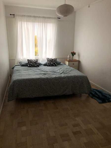 Hi :) our apartment is really cozy and we live with a kitten.<br />It is right n Copenhagen, Denmark Cozy Room Copenhagen Private room in rental unit vacation rental 39493000