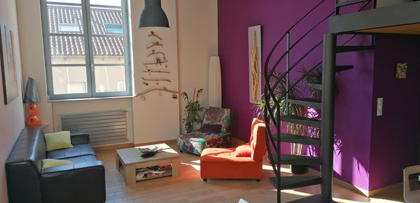 Ancien atelier des tisseurs de soie de la Croix Rousse (Canuts), appartement de  Lyon, France JMGCANUT, 5mn métro Croix Rousse, 110m2 lumineux Entire rental unit vacation rental 28999874