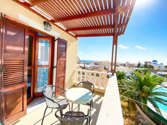 Located in a a quiet area in Perissa, Villa Dima offers comfortable accommodatio Perissa, Greece Comfort Studio with SeaView Room in aparthotel vacation rental 42617216