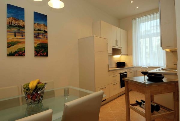 The modernly furnished apartment for up to 5 persons is perfectly located with s Vienna, Austria Bright family apartment near subway station Entire rental unit vacation rental 31486084
