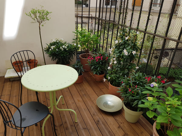 Studio Léo is a chic studio and entirely redone, it will be the perfect setting  Paris, France Studio Léo in the heart of Paris Private room in rental unit vacation rental 4103192