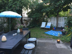 Lækker, lys lejlighed med to haver (derfor mere byhus end lejlighed) 5 minutter  Copenhagen, Denmark 113 m2, lys lejlighed med have. Tæt på centrum Entire rental unit vacation rental 31832233