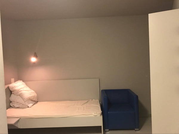 Renting this room At least one week <br />And you will got a roommate who are fr Maria Lanzendorf, Austria wonderful WIEN Private room in rental unit vacation rental 26877078