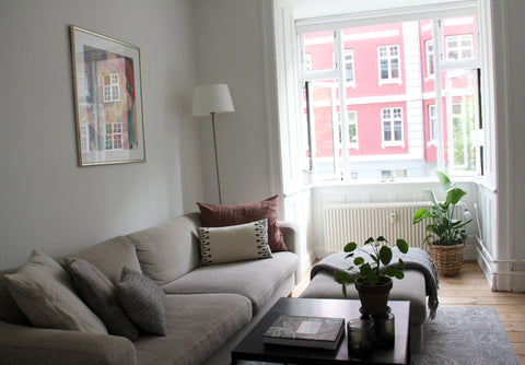 Beautiful spacious three-bedroom apartment with big sunny balcony, located in ce Copenhagen, Denmark Light spacious 3-bedroom with big sunny balcony Entire rental unit vacation rental 30250342
