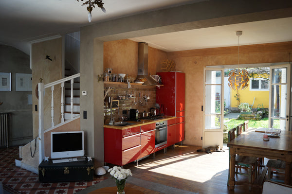 Old worker's house of the early twentieth century, typical of the districts of t Paris, France House of artist with garden in Paris intra muros Entire home vacation rental 5017855