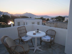 Cozy duplex (~30m2) with Greek island traditional decoration, in the center of N  Fany Studio Naoussa 2 Entire rental unit vacation rental 11348105