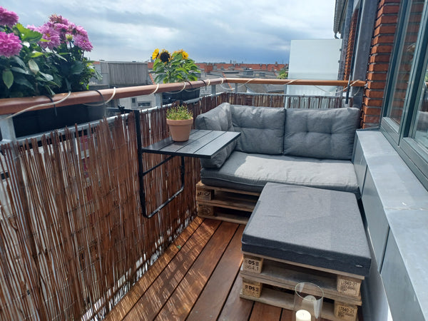 In a newly renovated apartment including a seperate bedroom,  livingroom and bat Copenhagen, Denmark Modern and brigth apartment with a view of city Entire rental unit vacation rental 33553083