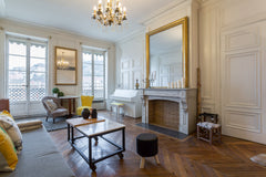 Expérience privilégiée dans un magnifique appartement de peintre type Haussmanni Lyon, France Appt Haussmannien d’Art quai de Saône balcon+Pking Entire rental unit vacation rental 21887420