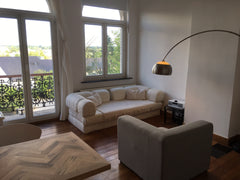 Bel appartement lumineux, avec vue dégagée, situé dans un quartier calme et vert Forest, Belgium Bel appartement en hauteur, en zone calme et verte Entire rental unit vacation rental 35696449