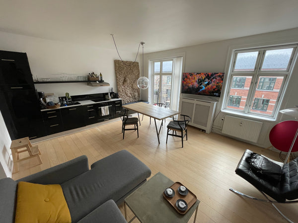 Skøn og rummelig lejlighed med solrig altan i hjertet af det hyggelige og vibrer Copenhagen, Denmark Skøn lejlighed med altan i hjertet af Nørrebro Entire condo vacation rental 52019969