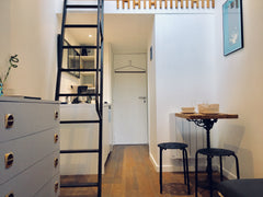 Studio de 14 m2 refait à neuf situé au coeur de la Croix-Rousse, juste au-dessus Lyon, France Studio canut au coeur de la Croix-Rousse Entire rental unit vacation rental 22393823