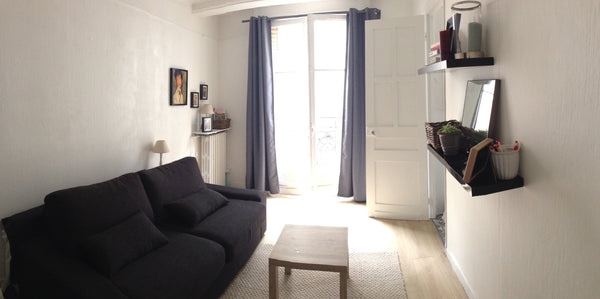 Studio idéalement situé pour un périple à Paris (à 2 pas du métro Convention ou  Rennes, France Un pied à Terre ...proche Tour Eiffel Entire rental unit vacation rental 19032207