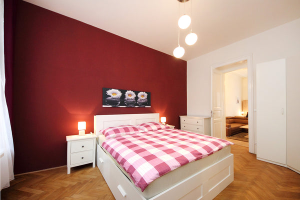 My apartment is located right by the Charles bridge- the most famous bridge in E Prague, Czechia Two bedrooms apartment Křížovnická 6 Entire rental unit vacation rental 15172463
