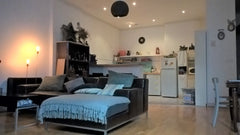 L'appartement est situé en plein de coeur de Lyon à deux pas de la place Belleco Lyon, France Appartement calme plein centre Entire rental unit vacation rental 32882942