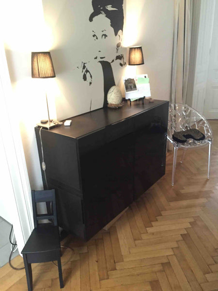 Enjoy a hip envirnment of unique stores, artists restaurants. Close to museums,  Zürich, Switzerland Hillarious 1914 building Vienna  center / hip area Entire rental unit vacation rental 564205117790859064