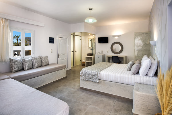 This is a lovely cute studio, fully renovated on May 2021, just 250 meters away  Thera, Greece Brand new (9) studio-250m. from Fira's main square Entire rental unit vacation rental 50147772