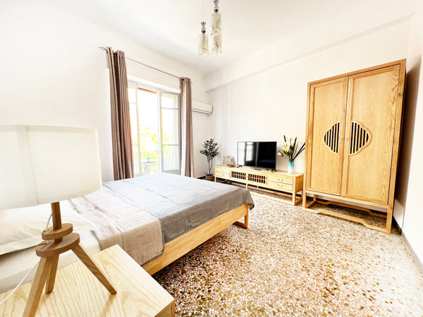 Uoo Home301 is a 60 sq.m flat with cozy two-bedroom.recently decorated with wood GR UooHome 301, Comfy mattress, Close  Subway, Aircon Entire serviced apartment vacation rental 38077733