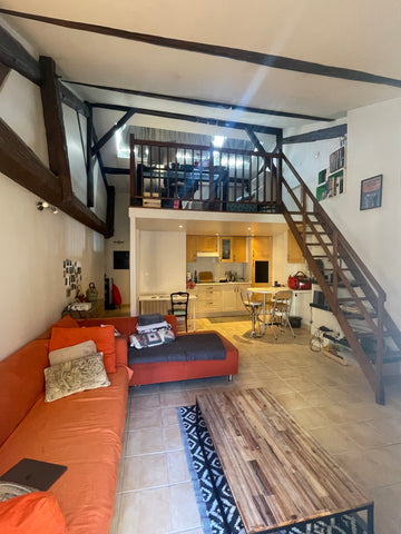 Appartement de 40 m2 avec cuisine équipé, chambre en mezzanine. <br /><br />la l  Lyon: Appartement 54m2 Entire rental unit vacation rental 53389242