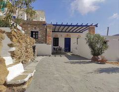 Traditional Cycladic house has been built in 1893 in Platia (Exomeria) of Tinos.  Margarita, Cycladic Cottage, Tinos Cycladic home vacation rental 50904532