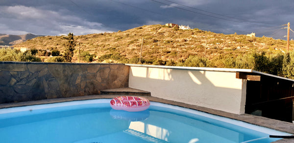 Oasis is set amongst the olive groves just 1000m from the seaside of the beautif  Oasis Apartment 