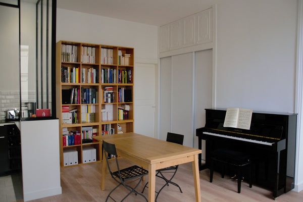 This sunny apartment is located in the very chic 8th arrondissement. All renovat Paris, France Sunny and Calm Apartment Entire rental unit vacation rental 10974882