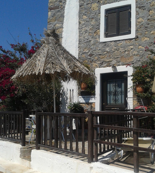 Hiona Cottage is a very old stone building, idyllically placed at the water’s ed Palekastro, Greece Hiona Cottage Entire home vacation rental 11737582