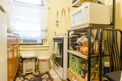 I have a two bedroom apartment to shared with one other person. I am a vegetaria New York, NY Rental unit in Brooklyn  · 1 bedroom · 1 bed · 1 bath Private room in rental unit vacation rental 7693424