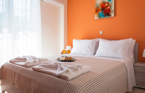 Comfortable and naturally light apartment that offers everything you need for a  Athens, Greece Domus Creta Entire rental unit vacation rental 11703719